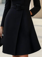 Bea - Abito elegante con collo alto e cintura