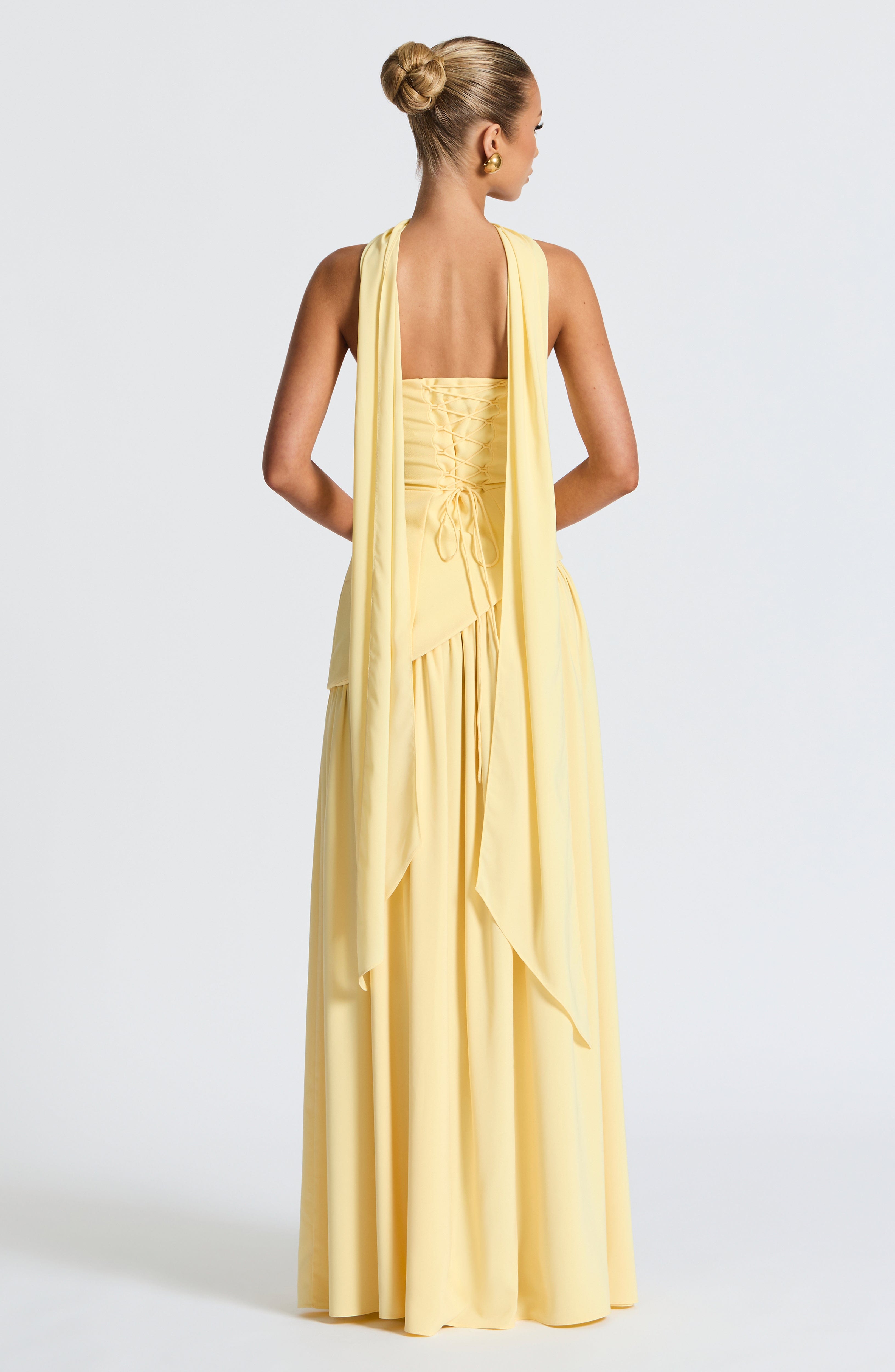https://cdn.shopify.com/s/files/1/0786/0053/6388/files/maliyah-maxi-dress-lemon-dress-babyboo-fashion-1154263794.jpg?v=1748365405