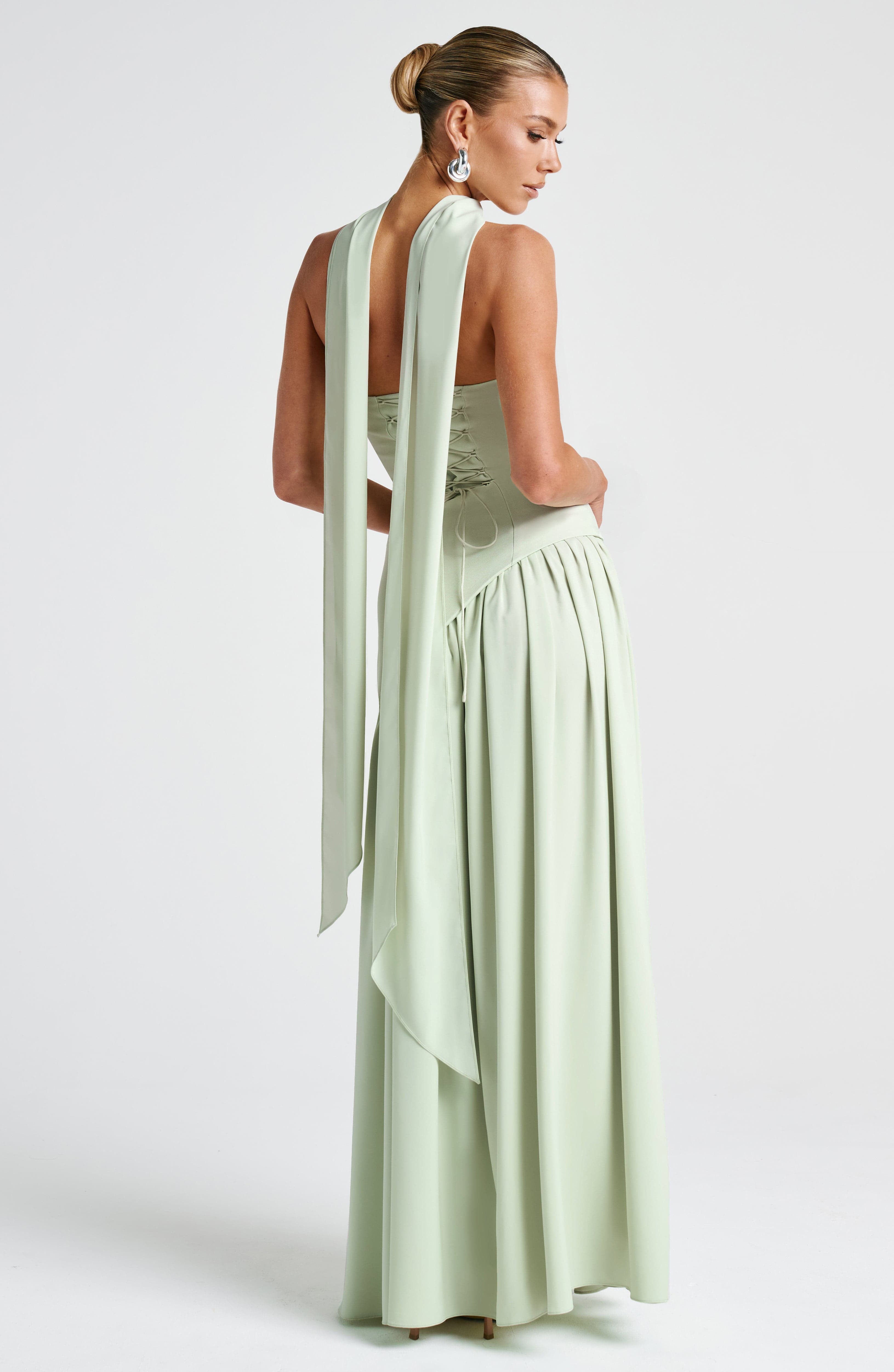https://cdn.shopify.com/s/files/1/0786/0053/6388/files/maliyah-maxi-dress-mint-dress-babyboo-fashion-1146327224.jpg?v=1748365404